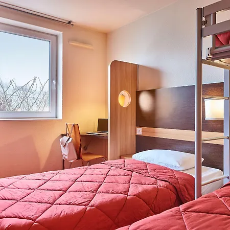 Premiere Classe Ouest Universite Otel 2*