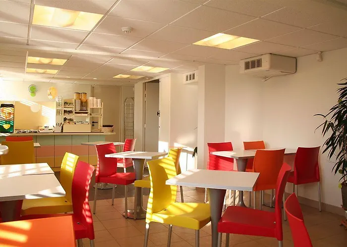 Premiere Classe Ouest Universite 2*